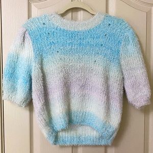 🎯 - Furry puff sleeve ombré blue cropped sweater 🦋